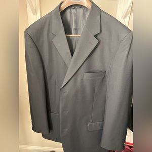Men’s suit 48R